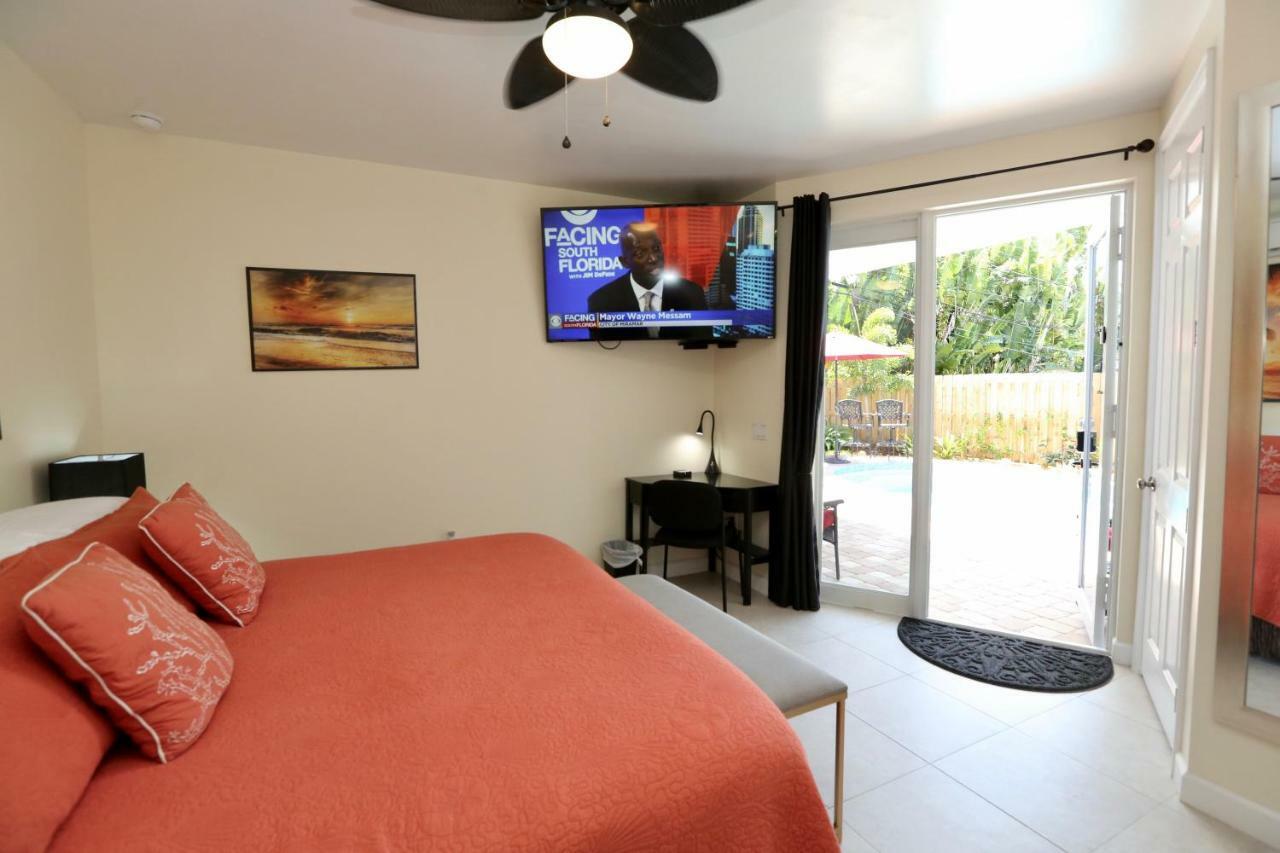 Fantasy Island Inn, Caters to Men Wilton Manors Bagian luar foto